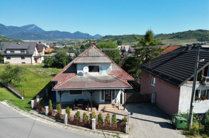 ZNÍŽENÁ CENA!!! Na predaj rodinný dom prerobený na budovu obchodu a služieb v Liptovských Sliačoch