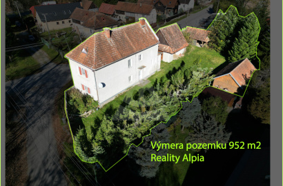 Unique historic house in Liptov for sale - ideal for relaxation and business, Liptovská Osada