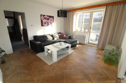 Renting a 4-room apartment in Ružomberok with a garage and a garden - ideal for students and families.